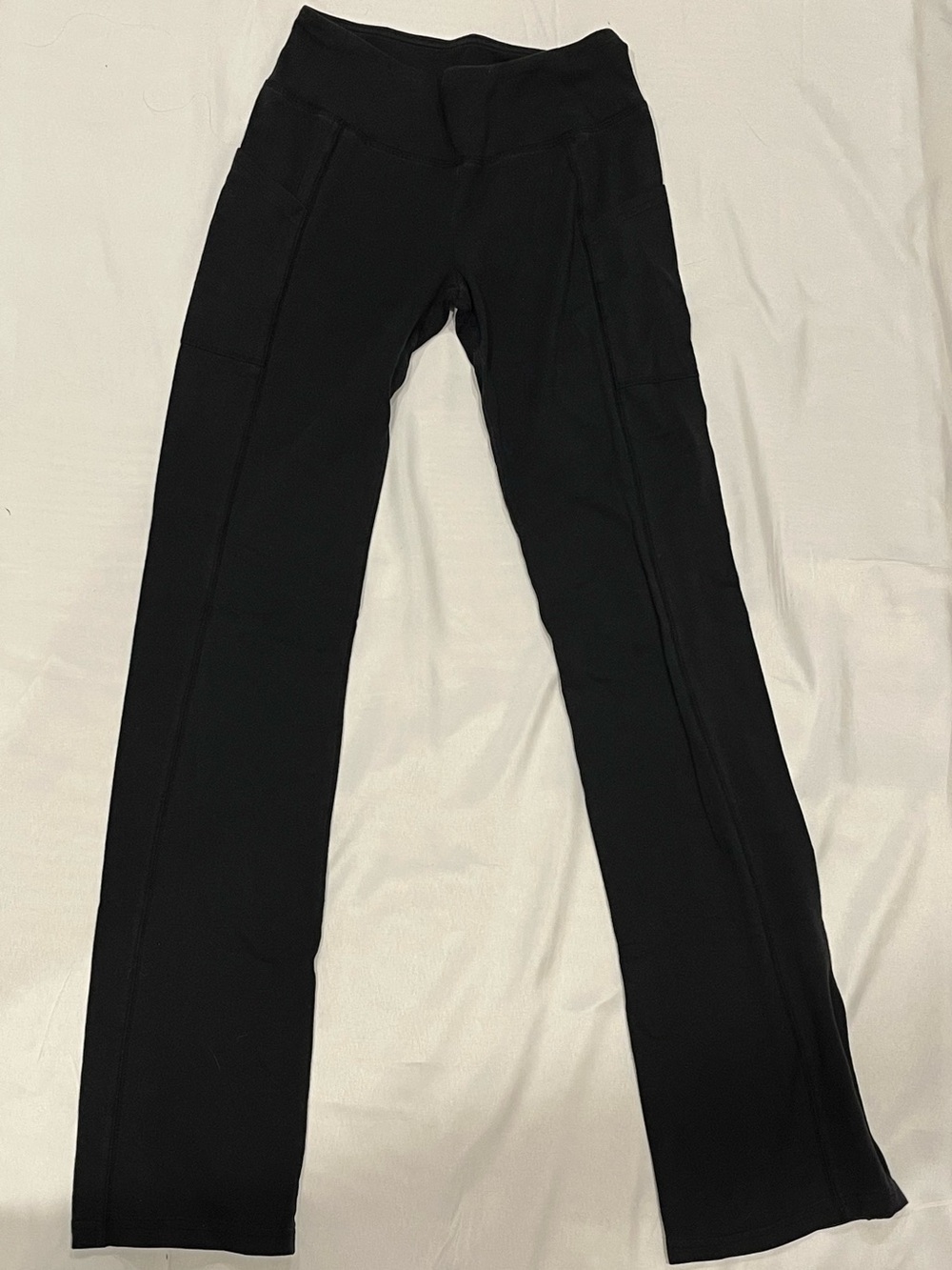 Black Slim Performance flared leggings